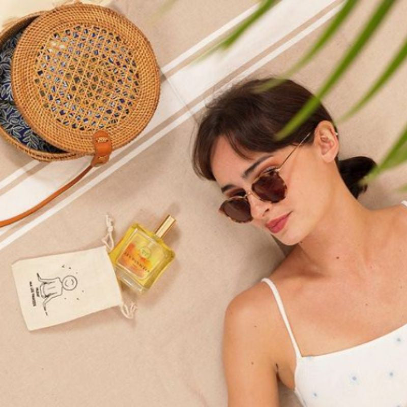 Huile sèche nourrissante parfumée