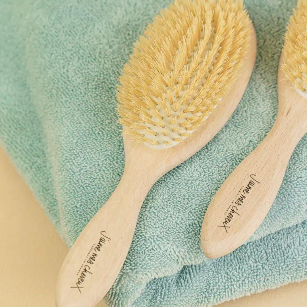 Brosse à cheveux en soie végétale - - accessoire de salle de bain vegan - Je suis green