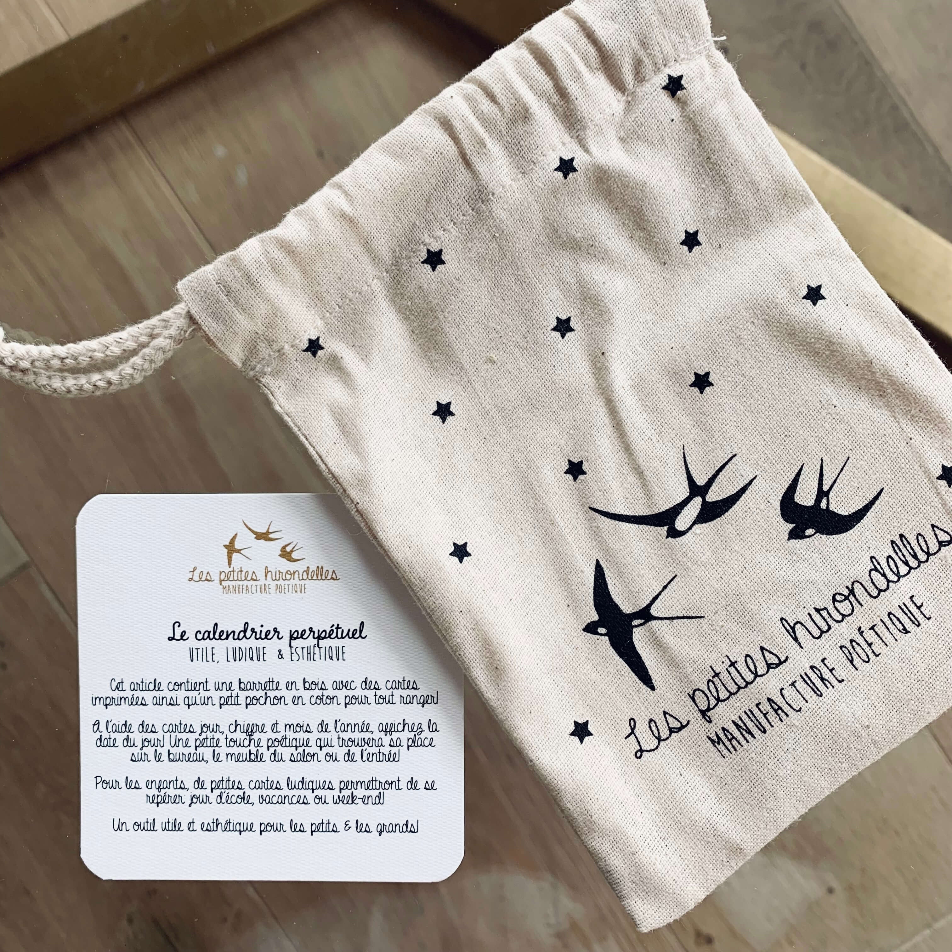 Pochon à cartes - Décoration murale Les Petites Hirondelles