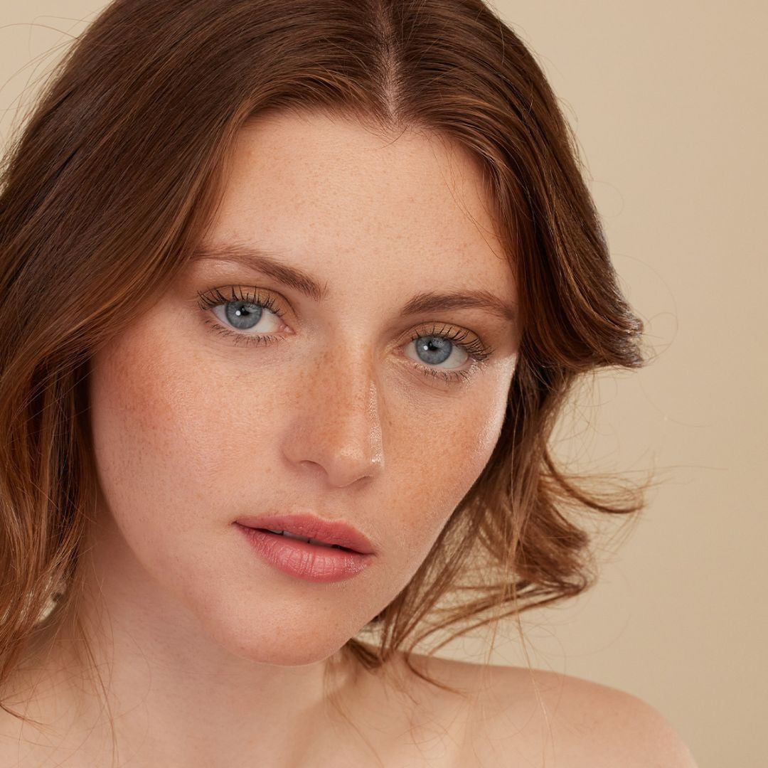 Fond de teint en teinte "Ivoire"