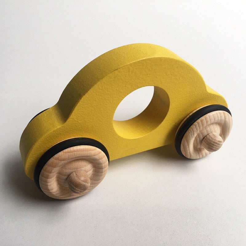 Voiture en bois jaune made in france