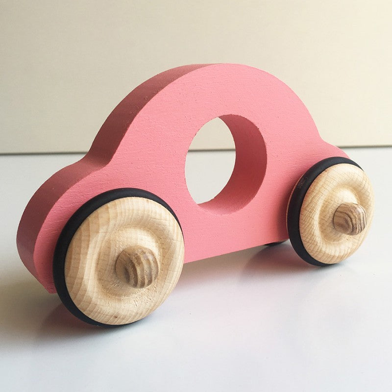 Voiture en bois rose made in france