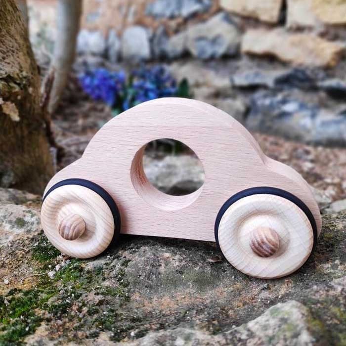 Petite voiture en bois made in france