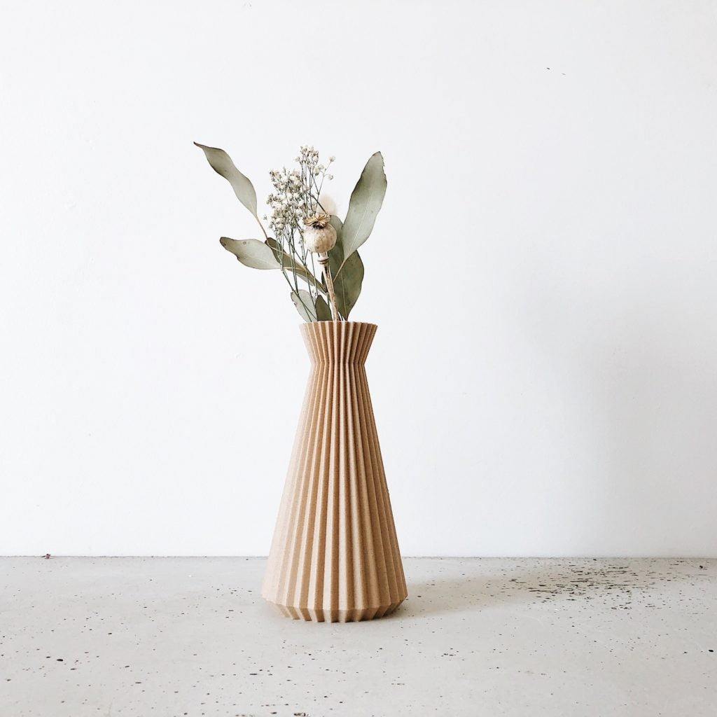 Vase en bois recyclé pour fleurs séchées