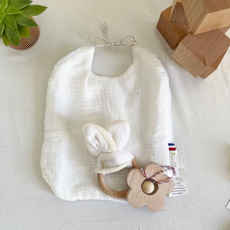 Coffret bébé "gazouille" blanc et jeu d&