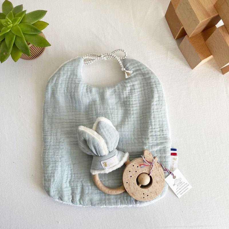 coffret bébé dentition - collection "gazouille" vert et hochet abricot