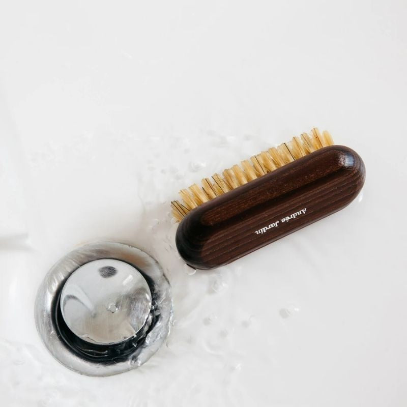 Brosse à ongles au bois de hêtre - Andrée Jardin