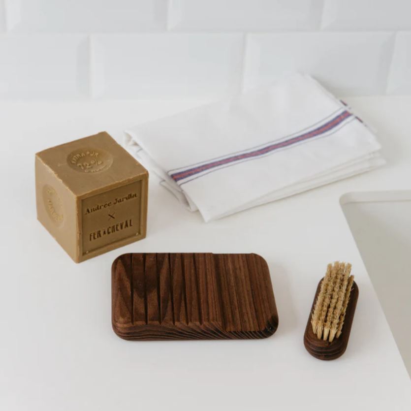 Porte savons en bois frene Andree jardin