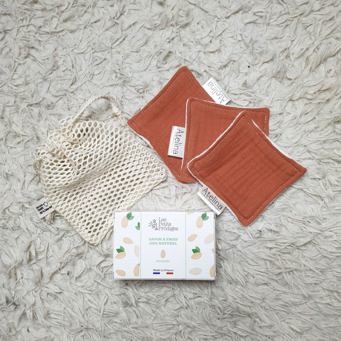 coffret-zero-dechet-savon-filet-lingettes-rouges