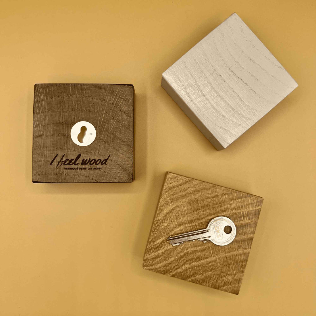 Porte-clés aimantés 3 cubes "Clés perchées" - déco durable I feel wood
