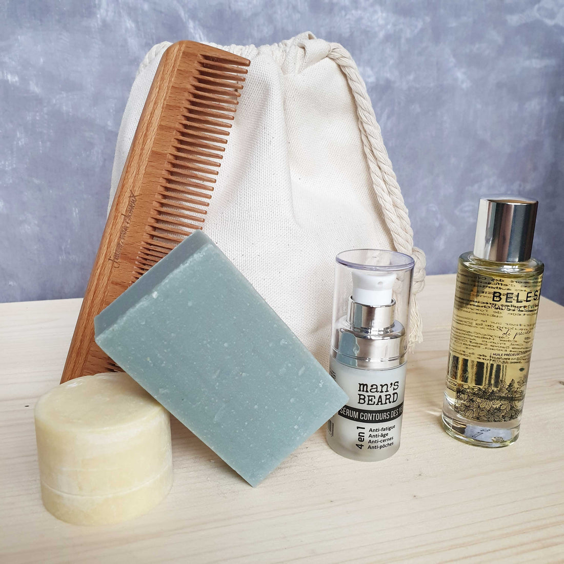 Coffret Beauté homme "Élégant" et son peigne