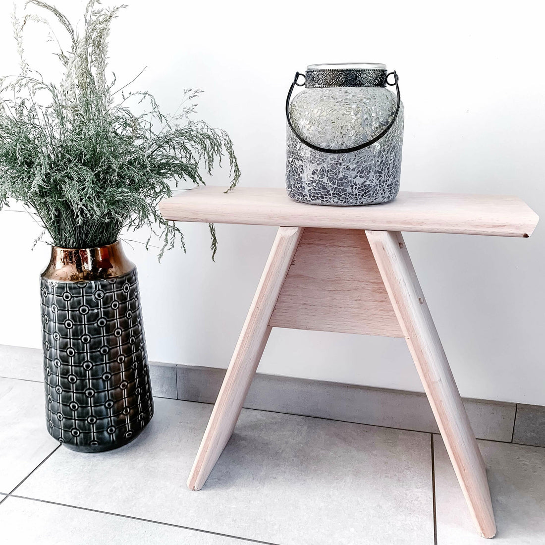 Tabouret en chêne massif Le Menuisier - Les petites branches - décoration slow living