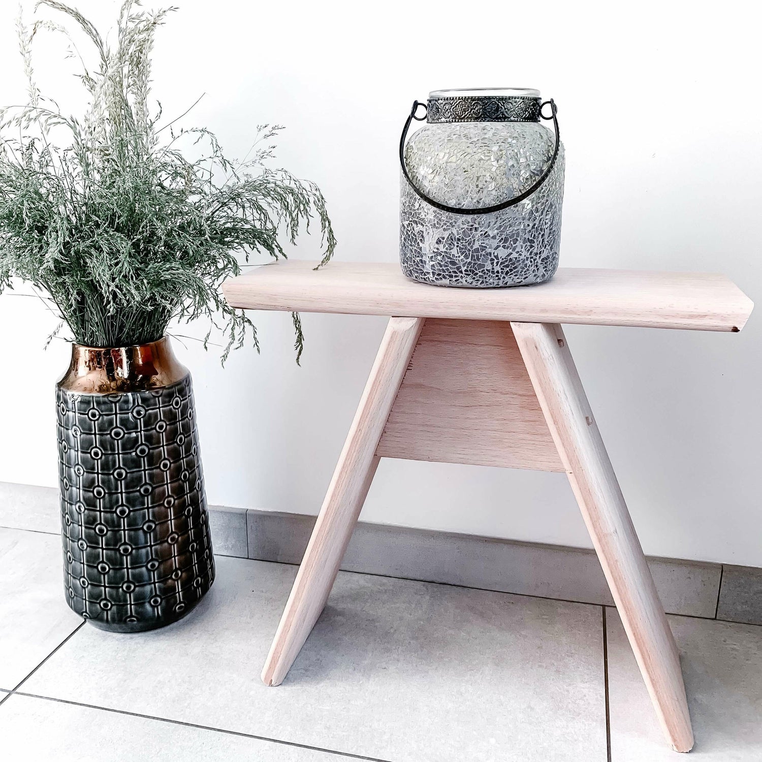 Tabouret en chêne massif Le Menuisier - Les petites branches - décoration slow living