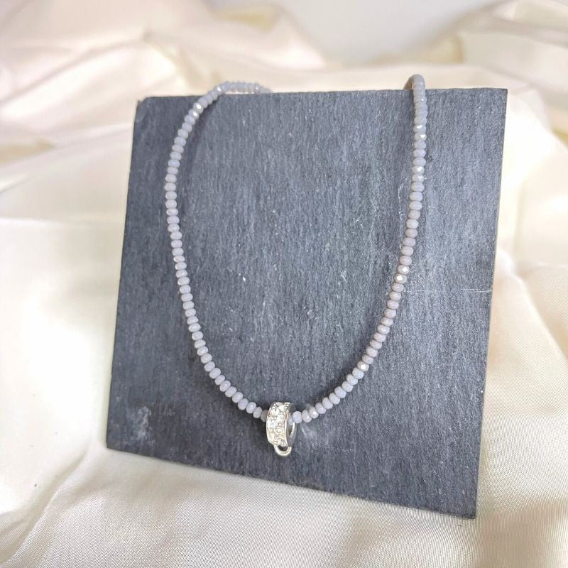 Collier Cristal faceté gris